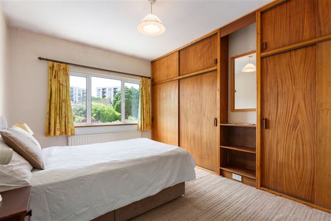 14 Eden Park Road, Goatstown, Dublin 14