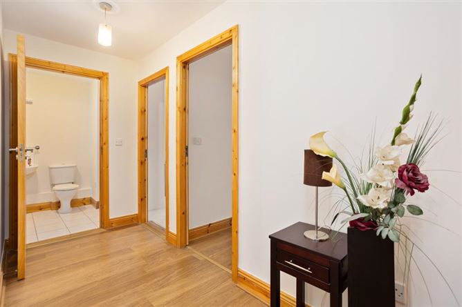 21 Woodbrook Crescent, Riverwood Road, Castleknock, Dublin