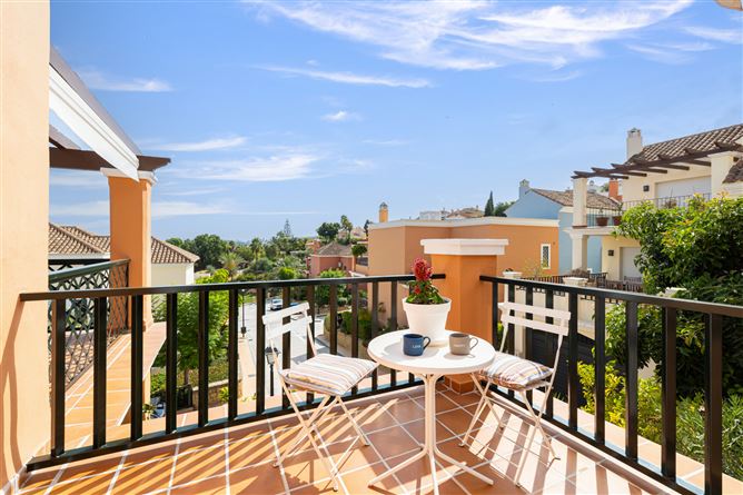 Spain, Marbella, Nueva Andalucia - COSTA-01015P