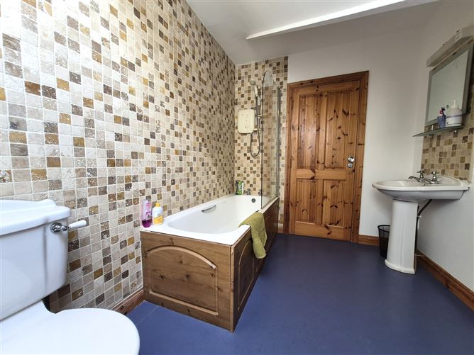 Sandhill, Tiernaur, Newport, Co. Mayo