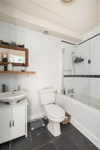 Photo 9 of 14 — 25 Roseville Court, Dublin Road, Bray, Co. Wicklow