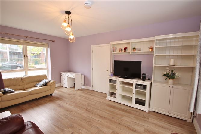 37 Shackleton Drive, Lucan, Co. Dublin