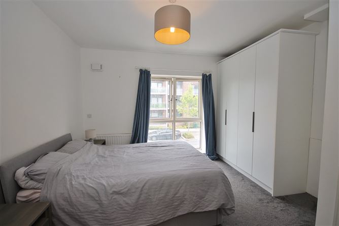 37 Shackleton Drive, Lucan, Co. Dublin