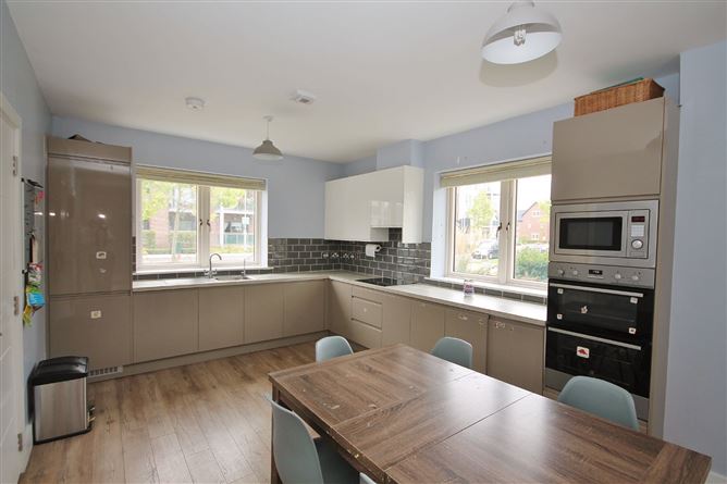 37 Shackleton Drive, Lucan, Co. Dublin