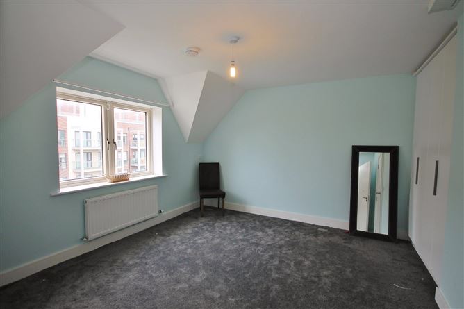 37 Shackleton Drive, Lucan, Co. Dublin