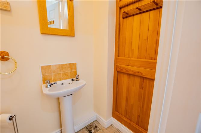  39 The Willows, Lakepoint Park, Mullingar, Westmeath