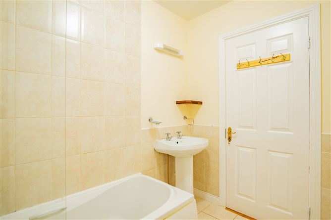  39 The Willows, Lakepoint Park, Mullingar, Westmeath