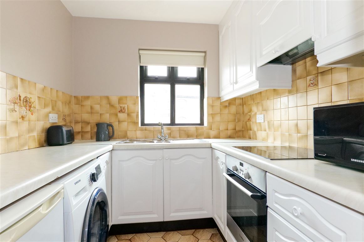 3 Cappanaveagh, Salthill, Galway