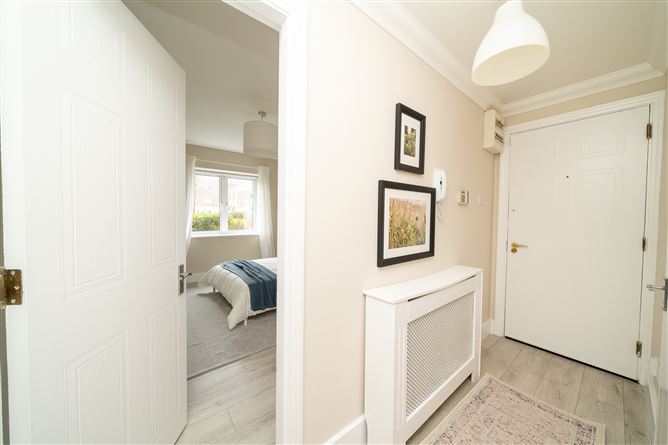 211 Hampton Square, Navan Road, Dublin 7