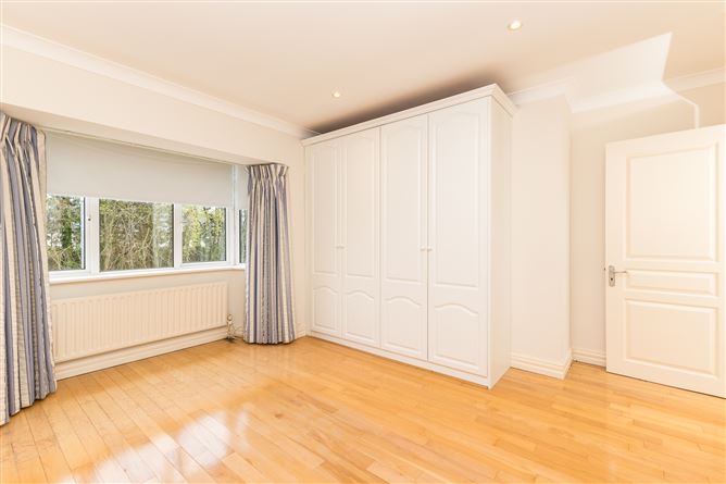 16 The Beeches, Castleknock, Dublin 15