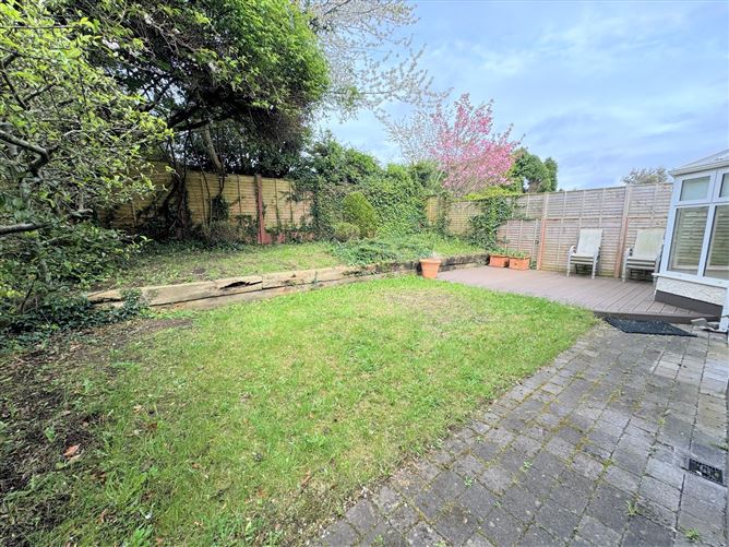16 The Beeches, Castleknock, Dublin 15