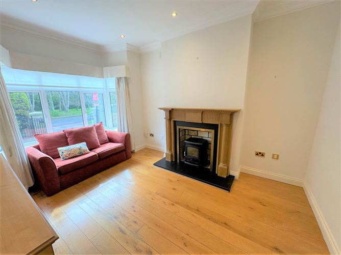 16 The Beeches, Castleknock, Dublin 15