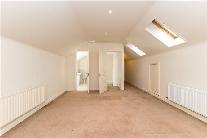 16 The Beeches, Castleknock, Dublin 15
