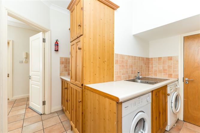 16 The Beeches, Castleknock, Dublin 15