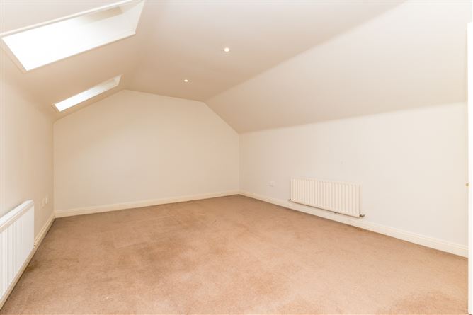 16 The Beeches, Castleknock, Dublin 15