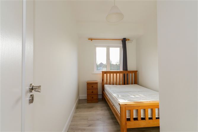 152 Dun Na Coiribe, Headford Road, Galway