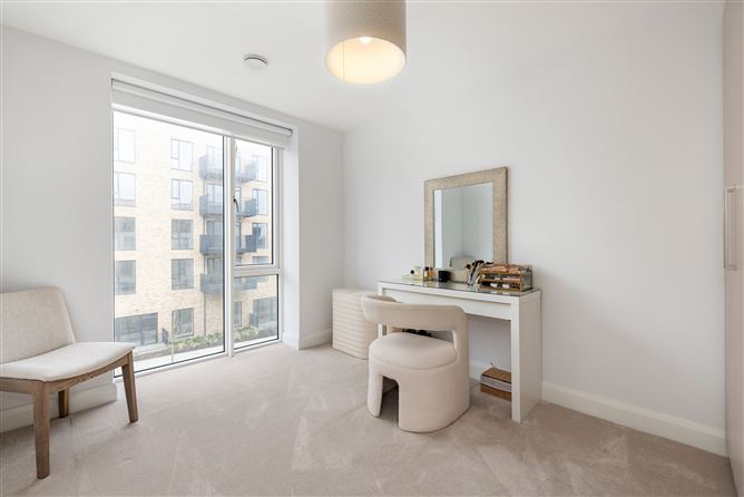 32 Woodbrook Court, Shankill, Dublin 18