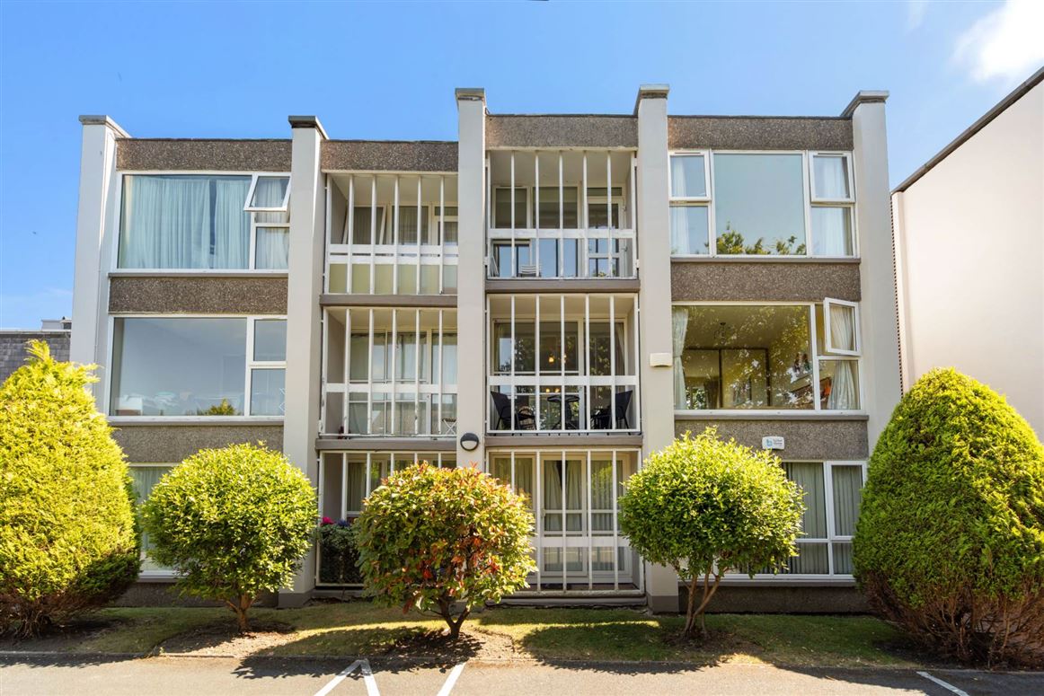 Apt 26 Woodview Court, Glenalbyn Road, Stillorgan, County Dublin