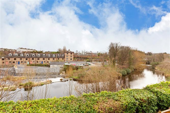 18 Riverside Walk, Clonskeagh Road, Clonskeagh, Dublin 6