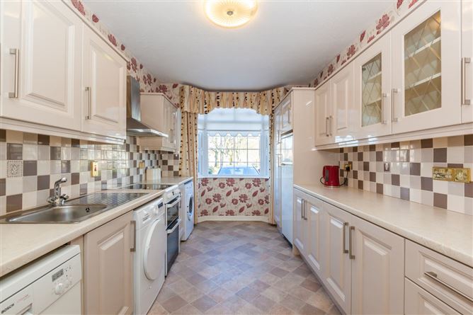 51 Willow Park Grove, Glasnevin, Dublin 11