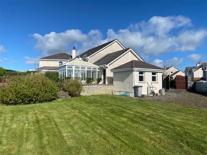 34 Carrigeenlea, Tramore, Waterford