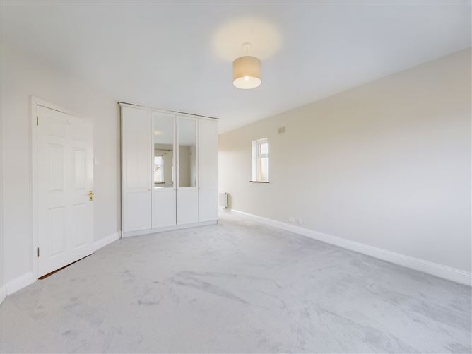 34 Carrigeenlea, Tramore, Waterford