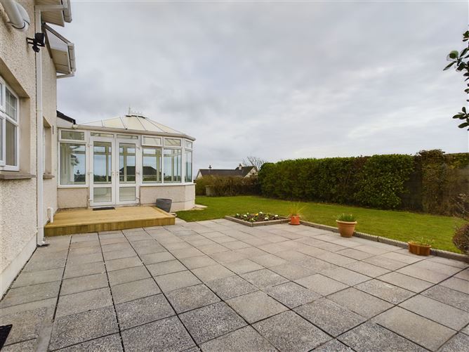 34 Carrigeenlea, Tramore, Waterford