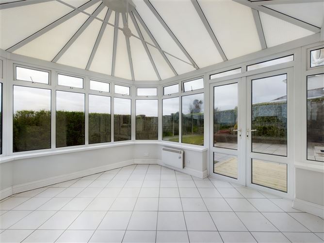 34 Carrigeenlea, Tramore, Waterford