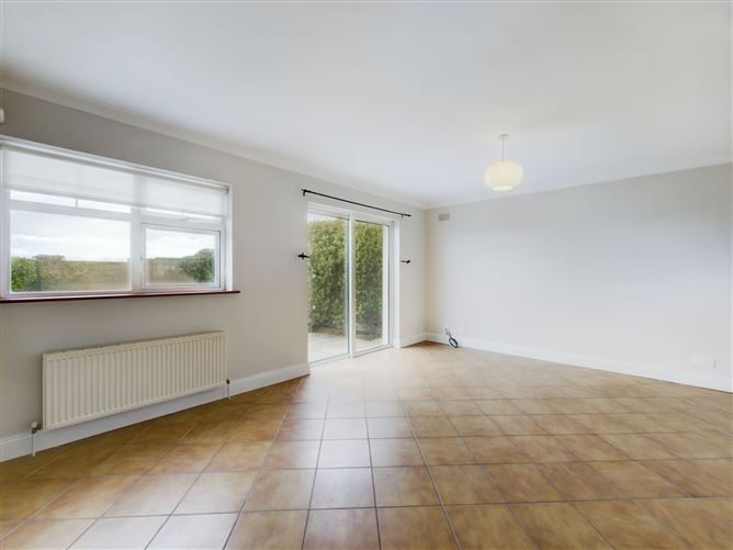 34 Carrigeenlea, Tramore, Waterford