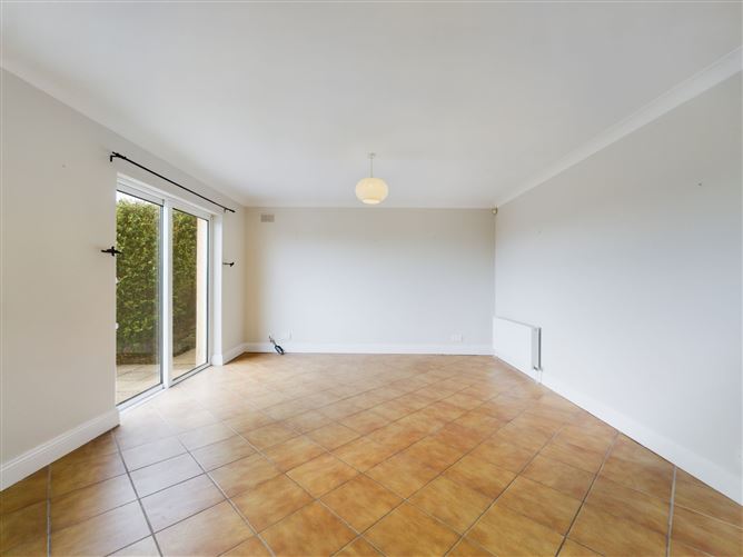 34 Carrigeenlea, Tramore, Waterford