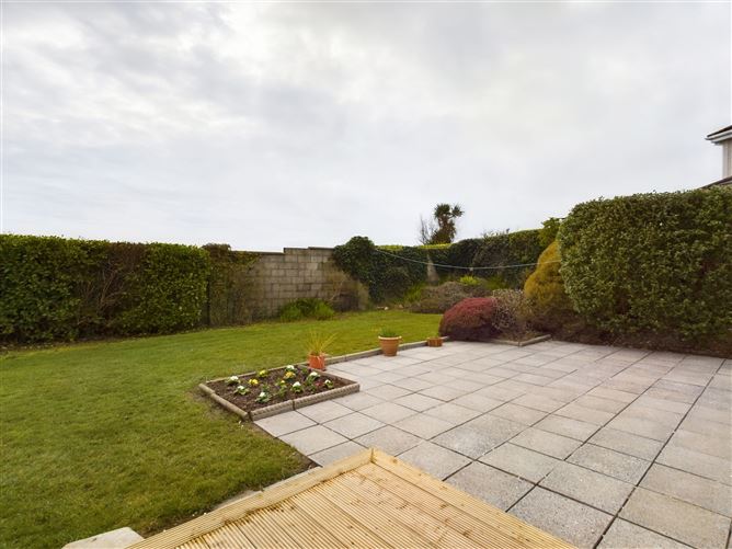 34 Carrigeenlea, Tramore, Waterford