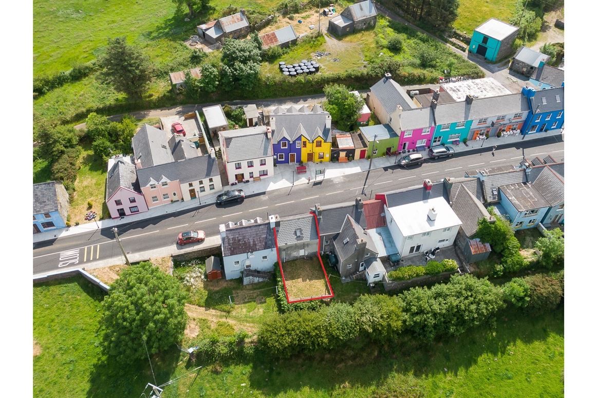 Main St, Ardgroom, Beara, Co. Cork Main St, Ardgroom, Beara, Co. Cork