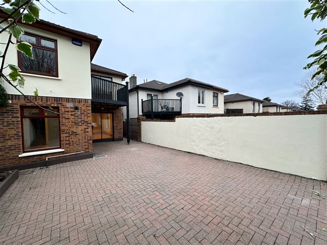 13 Obelisk Walk, Blackrock, County Dublin