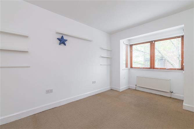 56 Hunters Walk, Hunters Wood, Ballycullen, Dublin 24