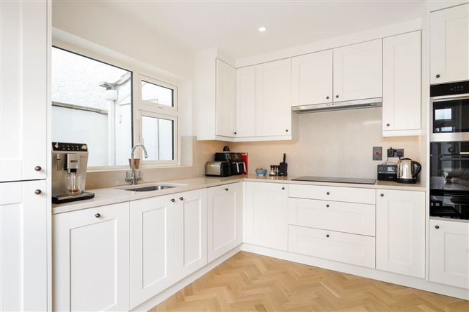 43 Malone Gardens, Bath Avenue, Sandymount,   Dublin 4