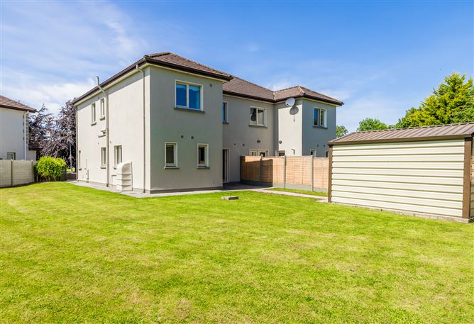 100 Abbeyville, Galway Road, Roscommon