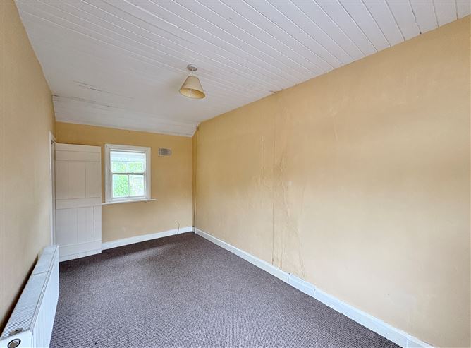17 Barrack Street, Castlecomer, Kilkenny