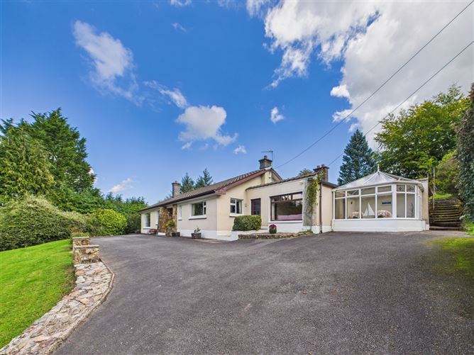  Treetops, Clarke's Hill,, Rochestown, Cork
