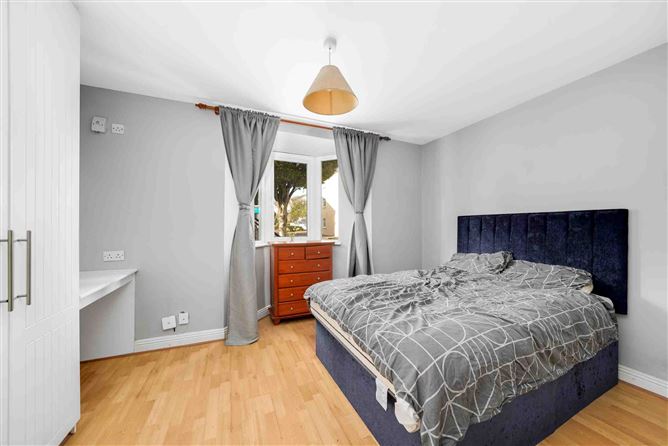 Blackburne Square, Rathfarnham, Dublin 14