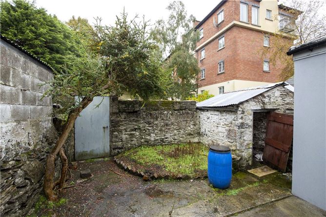 33 Railway Road, Cavan