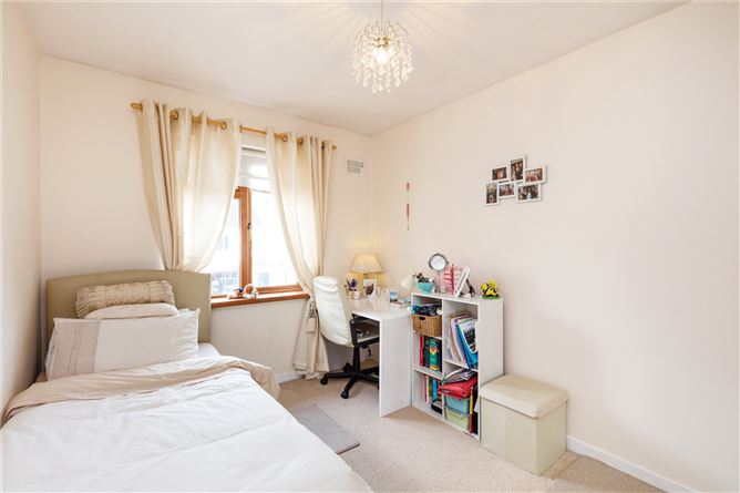 10 The Grove, Bettyglen, Raheny, Dublin 5