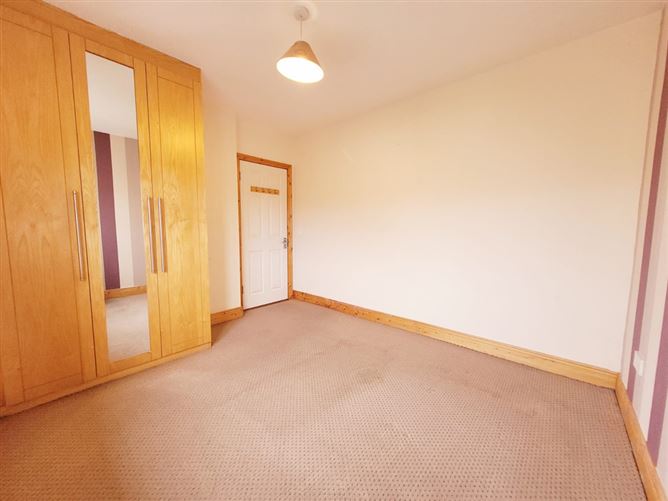 11 Rowan Hill, Mount Oval Village, Rochestown, Cork