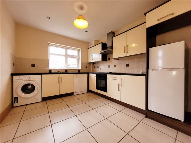 11 Rowan Hill, Mount Oval Village, Rochestown, Cork