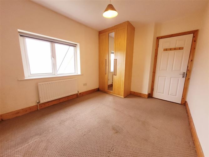 11 Rowan Hill, Mount Oval Village, Rochestown, Cork