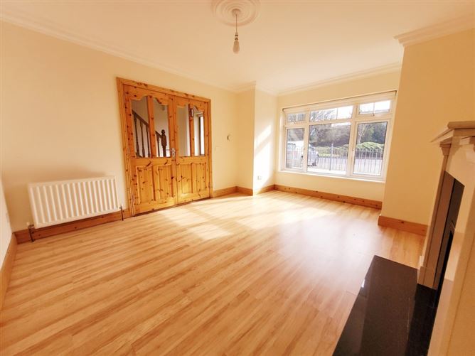 11 Rowan Hill, Mount Oval Village, Rochestown, Cork