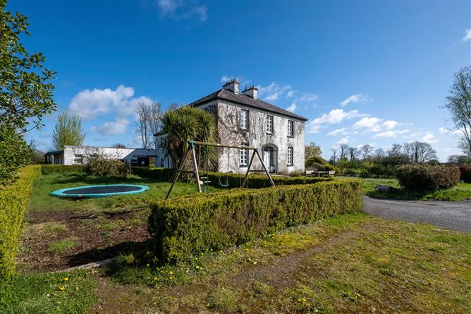 Photo 19 of 44 — The Old Rectory, Gaurraun, Tynagh, Co. Galway
