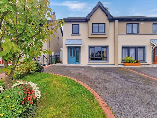38 Meadow View, Clarecastle, Ennis, Co. Clare DNG O'Sullivan Hurley