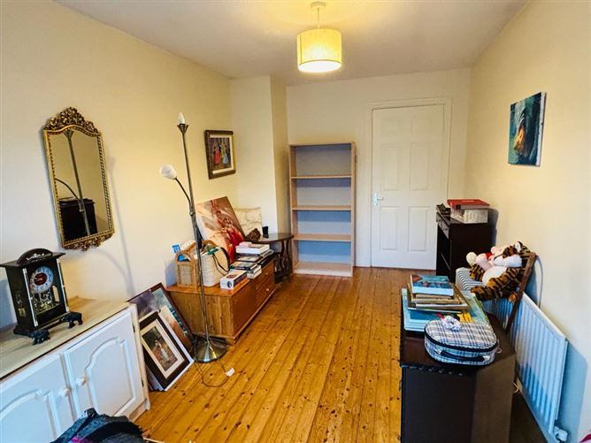 16 Phoenix Court, Kilrush Road, Ennis, Clare