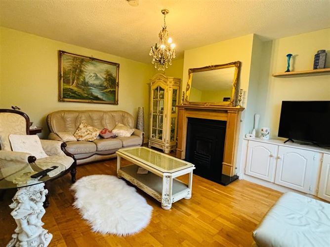 16 Phoenix Court, Kilrush Road, Ennis, Clare