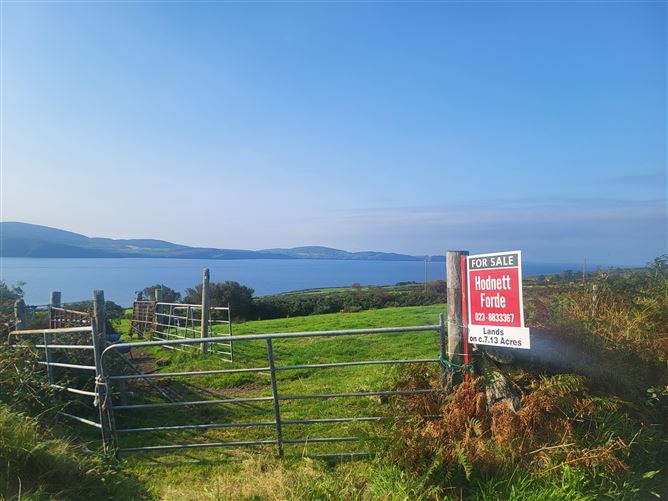Photo 6 of 7 — Ballyroon & Caherurlagh, Kilcrohane,   West Cork